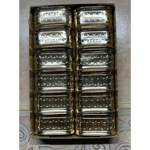 Mid Century Modern Fashions by Donna Gold Tone Aluminum Napkin Rings Set of 12 - Picture 2 of 3